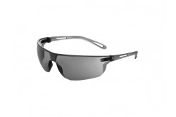 Védőszemüveg STEALTH 16g.füstszínű
F05618 Védőszemüveg STEALTH 16g.füstszínű
F05618